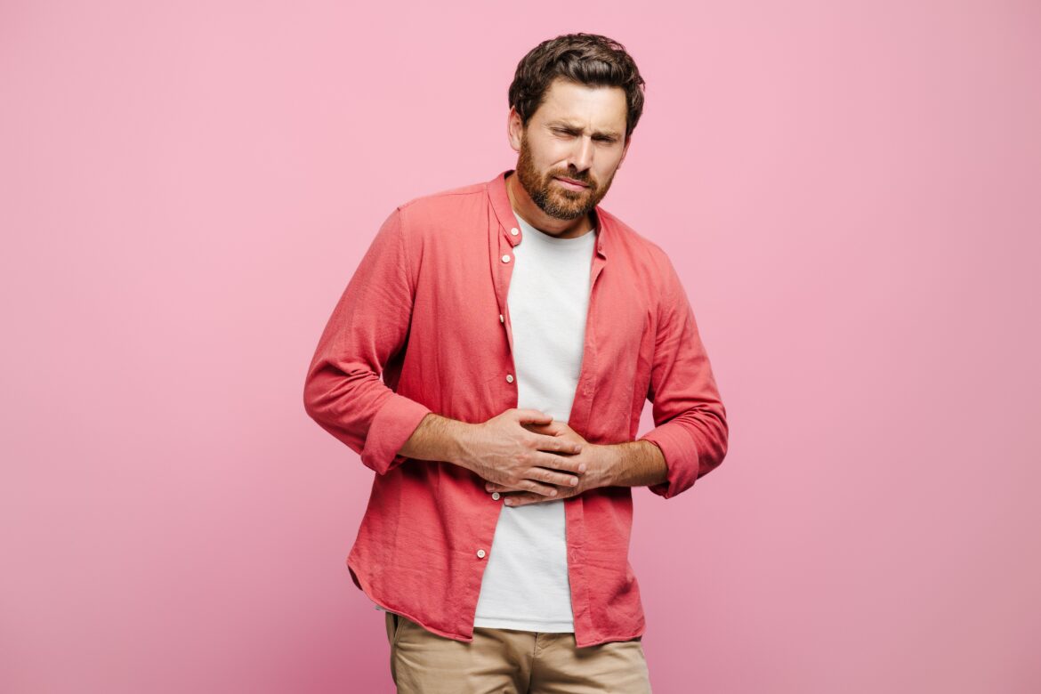 Mide Ağrısı Neden Olur? Mide Ağrısına İyi Gelen Yöntemler ve Korunma Önerileri